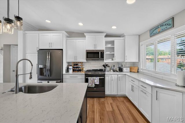 9145 Missy Court, St Louis, MO 63123