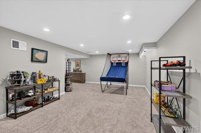 9145 Missy Court, St Louis, MO 63123