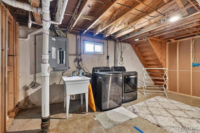 9145 Missy Court, St Louis, MO 63123