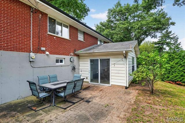 9145 Missy Court, St Louis, MO 63123