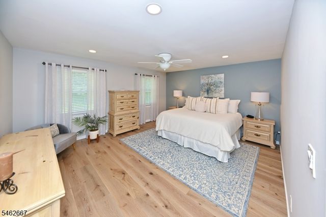 2 Pueblo Cir, Wayne Twp., NJ 07470