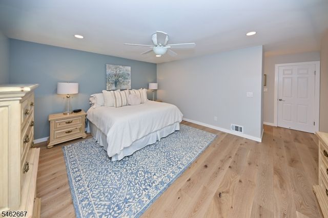 2 Pueblo Cir, Wayne Twp., NJ 07470