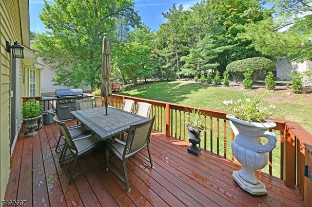 2 Pueblo Cir, Wayne Twp., NJ 07470