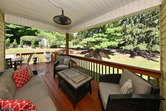 2 Pueblo Cir, Wayne Twp., NJ 07470