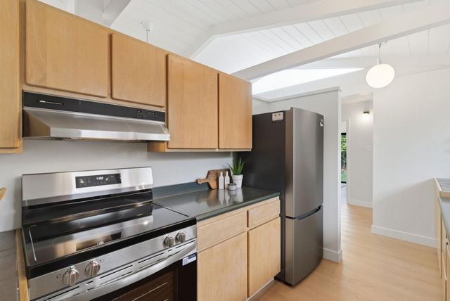 464 Dell Avenue, Mountain View, CA 94043