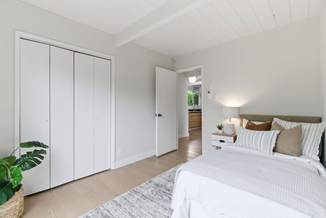 464 Dell Avenue, Mountain View, CA 94043