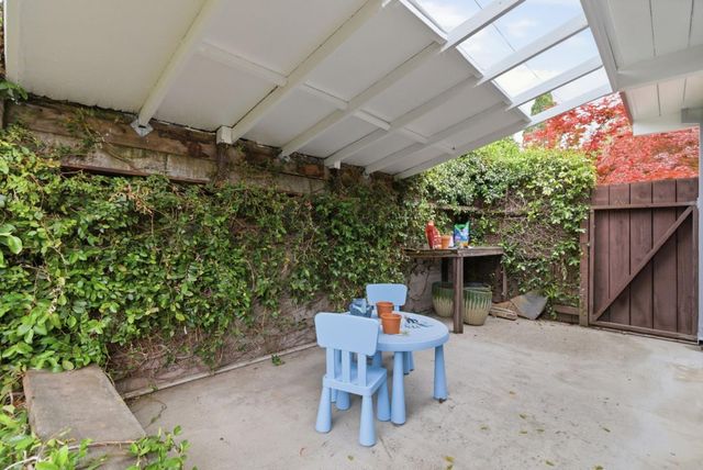 464 Dell Avenue, Mountain View, CA 94043