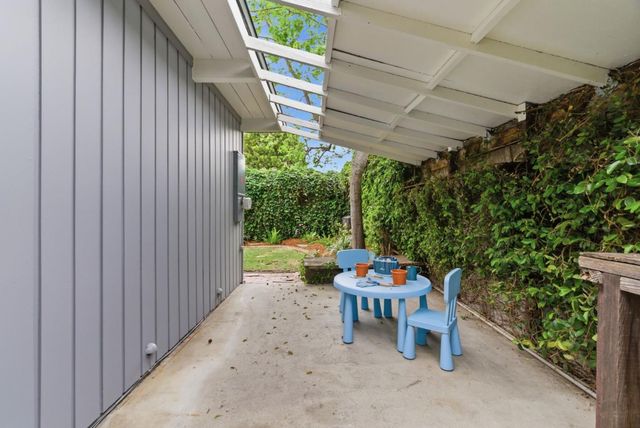 464 Dell Avenue, Mountain View, CA 94043