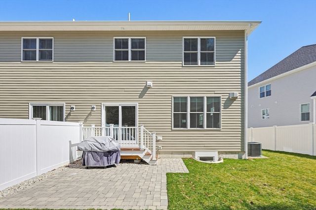 57 Thomas Mann Circle Lot 33, Norfolk, MA 02056