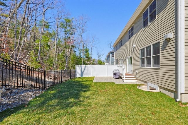 57 Thomas Mann Circle Lot 33, Norfolk, MA 02056