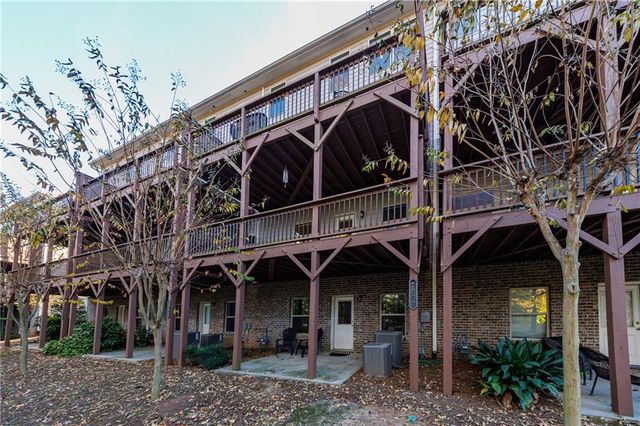 2002 Raven Way, Atlanta, GA 30341