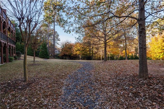 2002 Raven Way, Atlanta, GA 30341