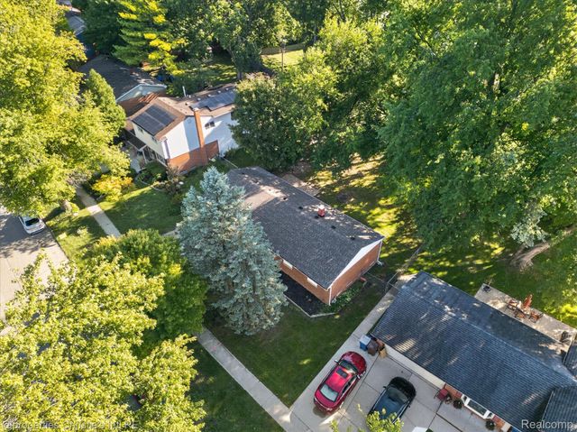 1582 Stephens Drive, Superior Charter Township, MI 48198