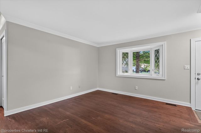 1582 Stephens Drive, Superior Charter Township, MI 48198