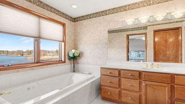 4375 Pleasantview Drive, Gladwin, MI 48624