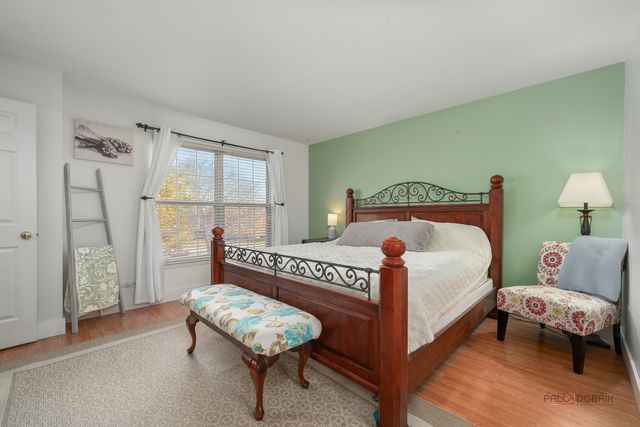 908 S Arlington Drive, Round Lake, IL 60073