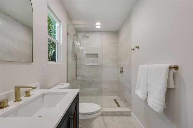 2333 Aldford DR, Austin, TX 78745