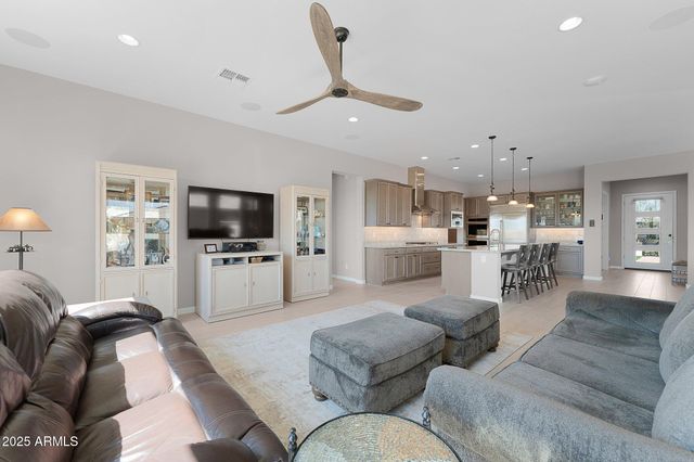 4685 SIDEKICK Drive, Wickenburg, AZ 85390