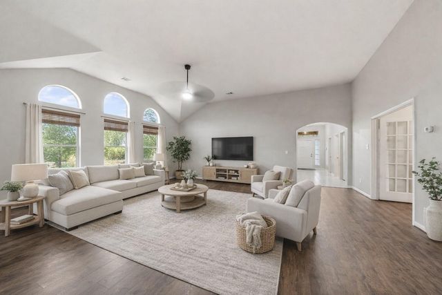 38219 N Lost Creek Boulevard, Magnolia, TX 77355