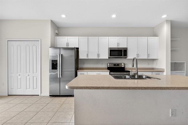 8667 CANYON CREEK TRAIL, Parrish, FL 34219