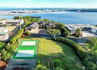 4702 Browns Point Boulevard NE, Tacoma, WA 98422