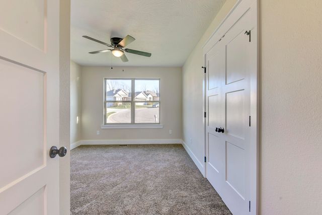 1508 W Ragweed Ct Court, Ozark, MO 65721