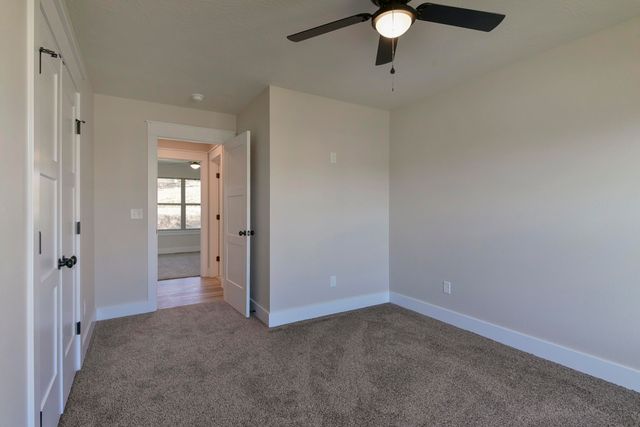 1508 W Ragweed Ct Court, Ozark, MO 65721