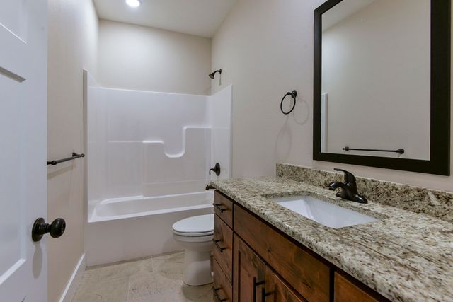 1508 W Ragweed Ct Court, Ozark, MO 65721