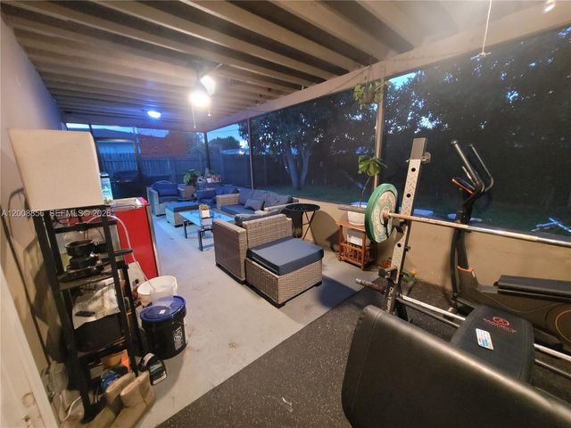 3381 NW 33rd Ct, Lauderdale Lakes, FL 33309