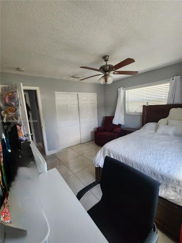 3381 NW 33rd Ct, Lauderdale Lakes, FL 33309