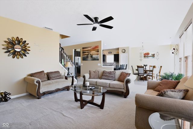 15710 Chapel Park Drive E, Noblesville, IN 46060
