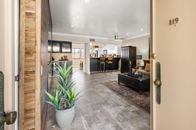 277 E Alejo Road 119, Palm Springs, CA 92262