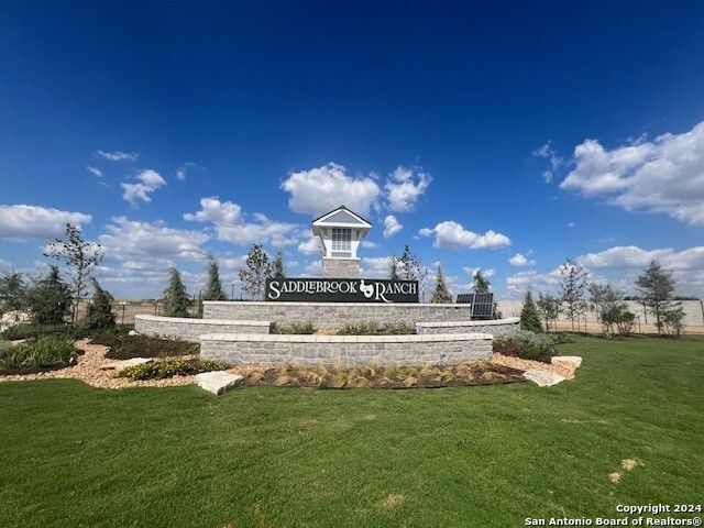 10157 Kettle Corn Trail, Schertz, TX 78108