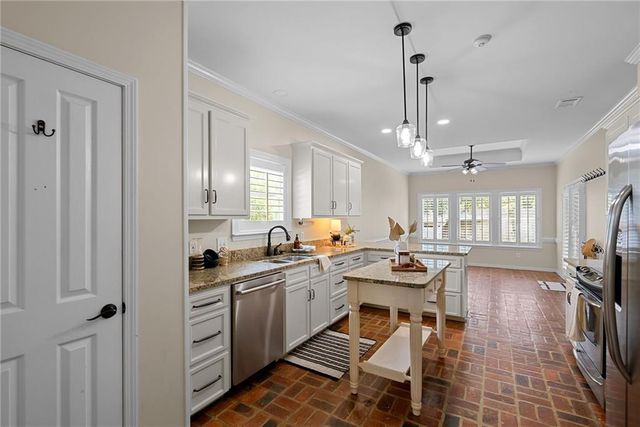 1087 Southern Way Court, Mobile, AL 36609