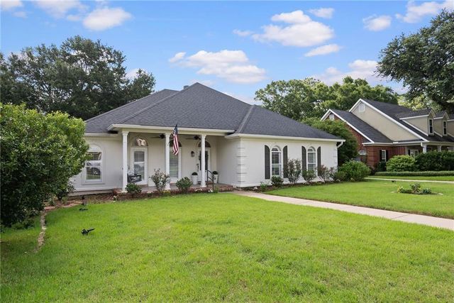 1087 Southern Way Court, Mobile, AL 36609