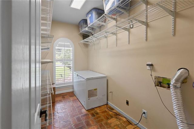 1087 Southern Way Court, Mobile, AL 36609