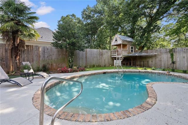 1087 Southern Way Court, Mobile, AL 36609