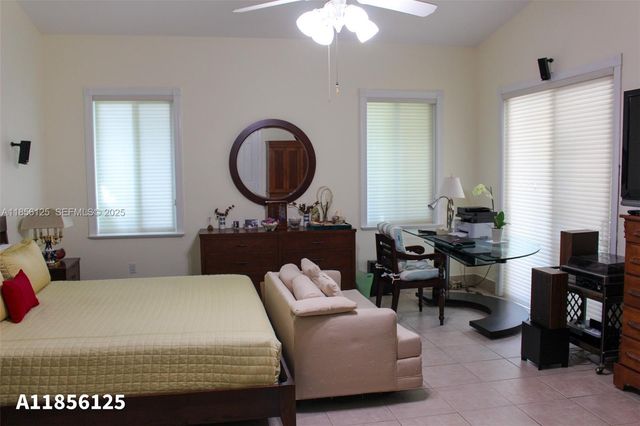 15255 SW 80th Avenue, Palmetto Bay, FL 33157