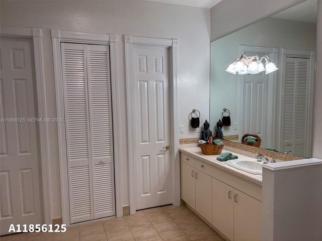 15255 SW 80th Avenue, Palmetto Bay, FL 33157