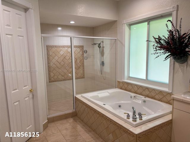 15255 SW 80th Avenue, Palmetto Bay, FL 33157