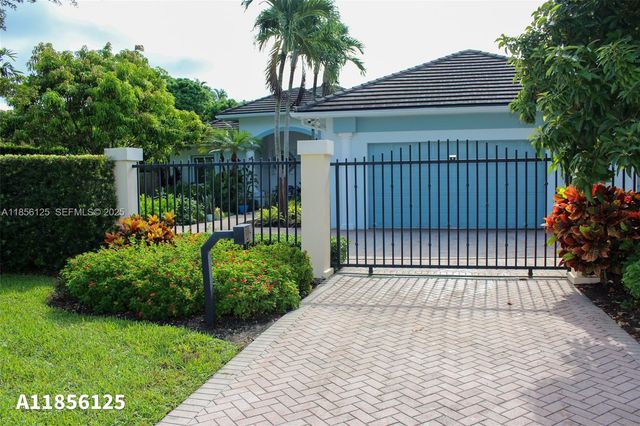 15255 SW 80th Avenue, Palmetto Bay, FL 33157