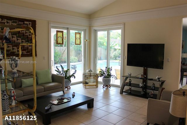 15255 SW 80th Avenue, Palmetto Bay, FL 33157