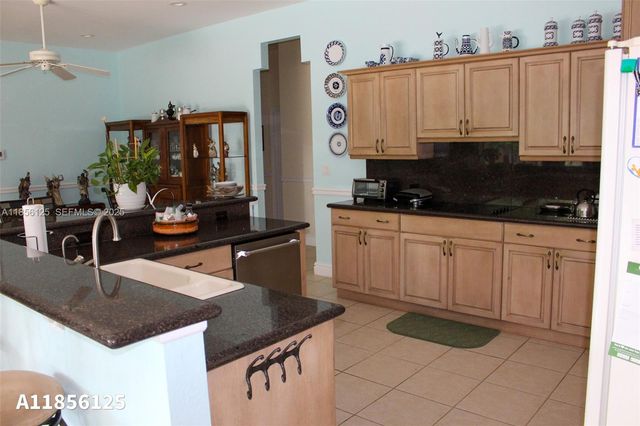 15255 SW 80th Avenue, Palmetto Bay, FL 33157