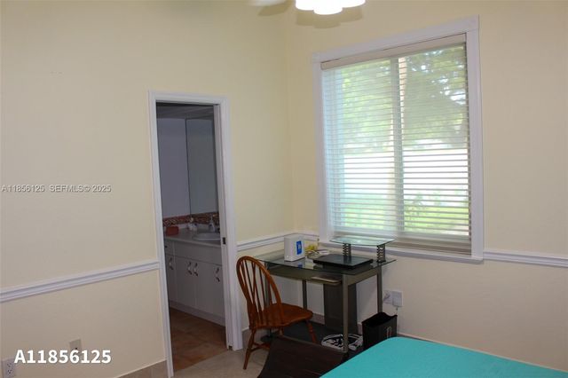 15255 SW 80th Avenue, Palmetto Bay, FL 33157