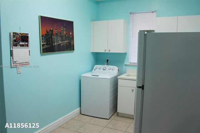 15255 SW 80th Avenue, Palmetto Bay, FL 33157