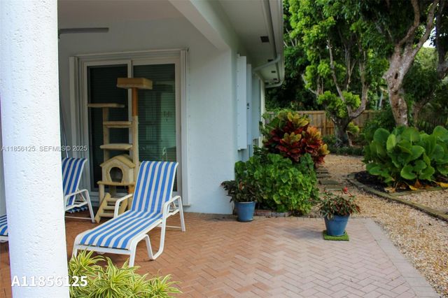 15255 SW 80th Avenue, Palmetto Bay, FL 33157