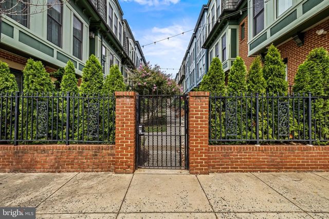 17 YOGURT LN, Baltimore, MD 21231