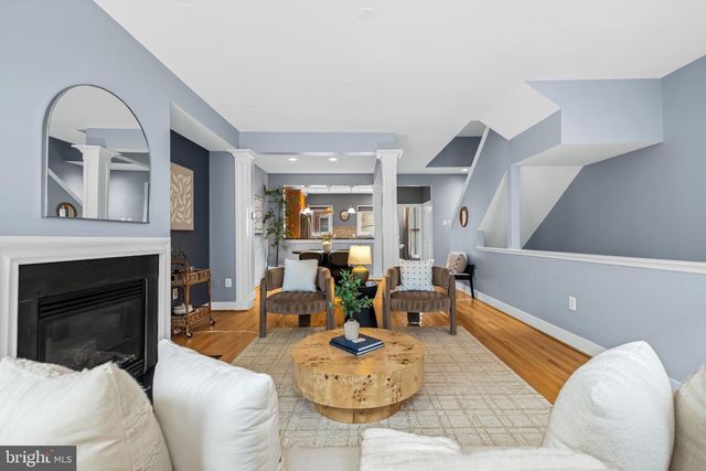 17 YOGURT LN, Baltimore, MD 21231