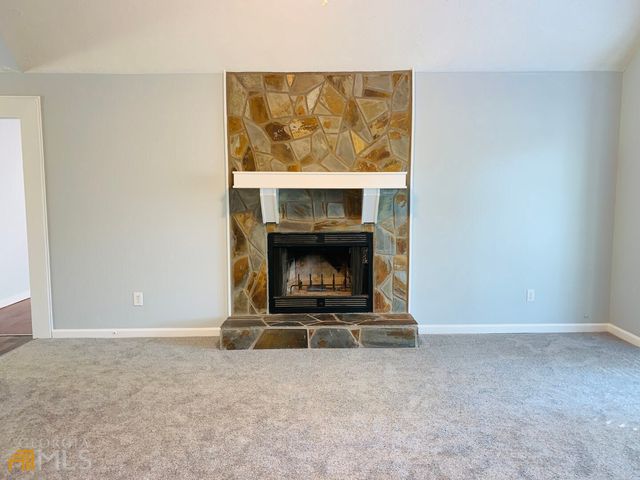 30 Standing Rock Road, Senoia, GA 30276