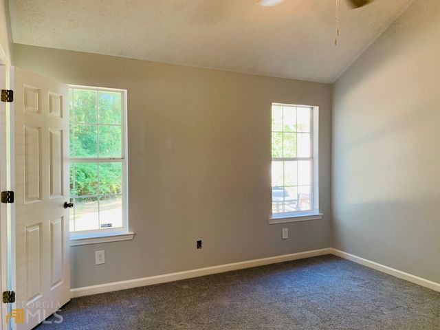 30 Standing Rock Road, Senoia, GA 30276